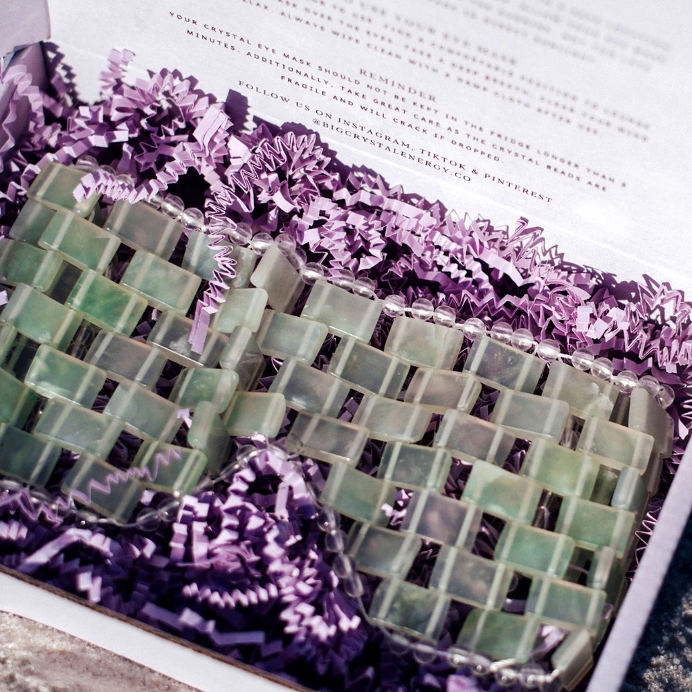 🔮✨Ethically Sourced Jade Crystal Eye Mask✨🔮